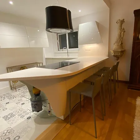 לינה וארוחת בוקר Thalassa Domaineleshesperides